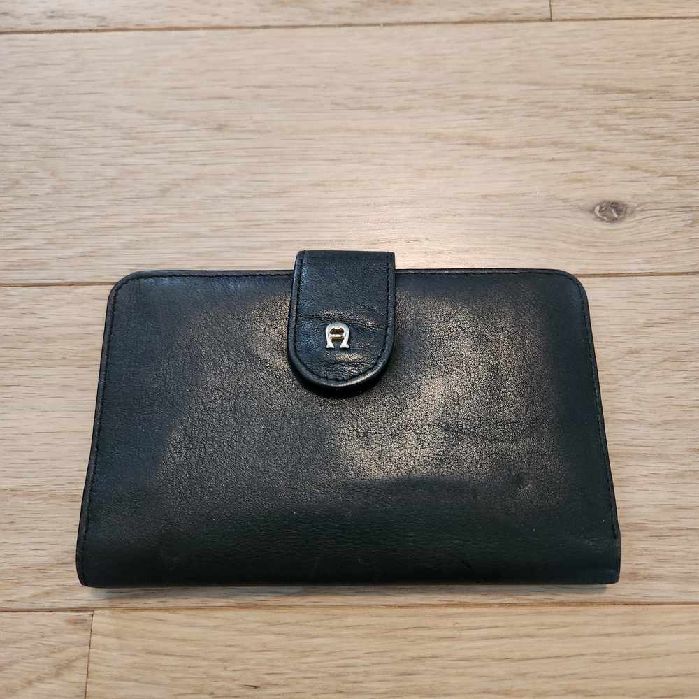 Etienne Aigner Black Wallet